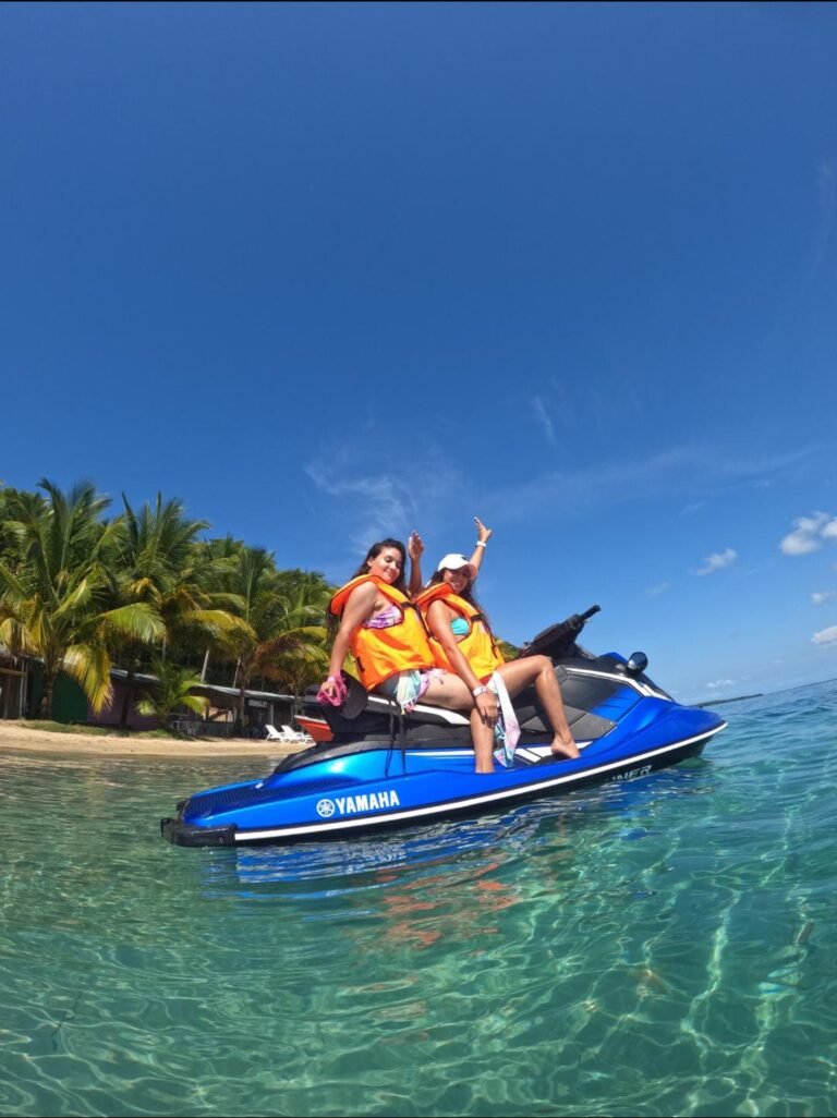 TOUR ISLA PAJAROS, BOCA DEL DRAGO Y PLAYA ESTRELLA